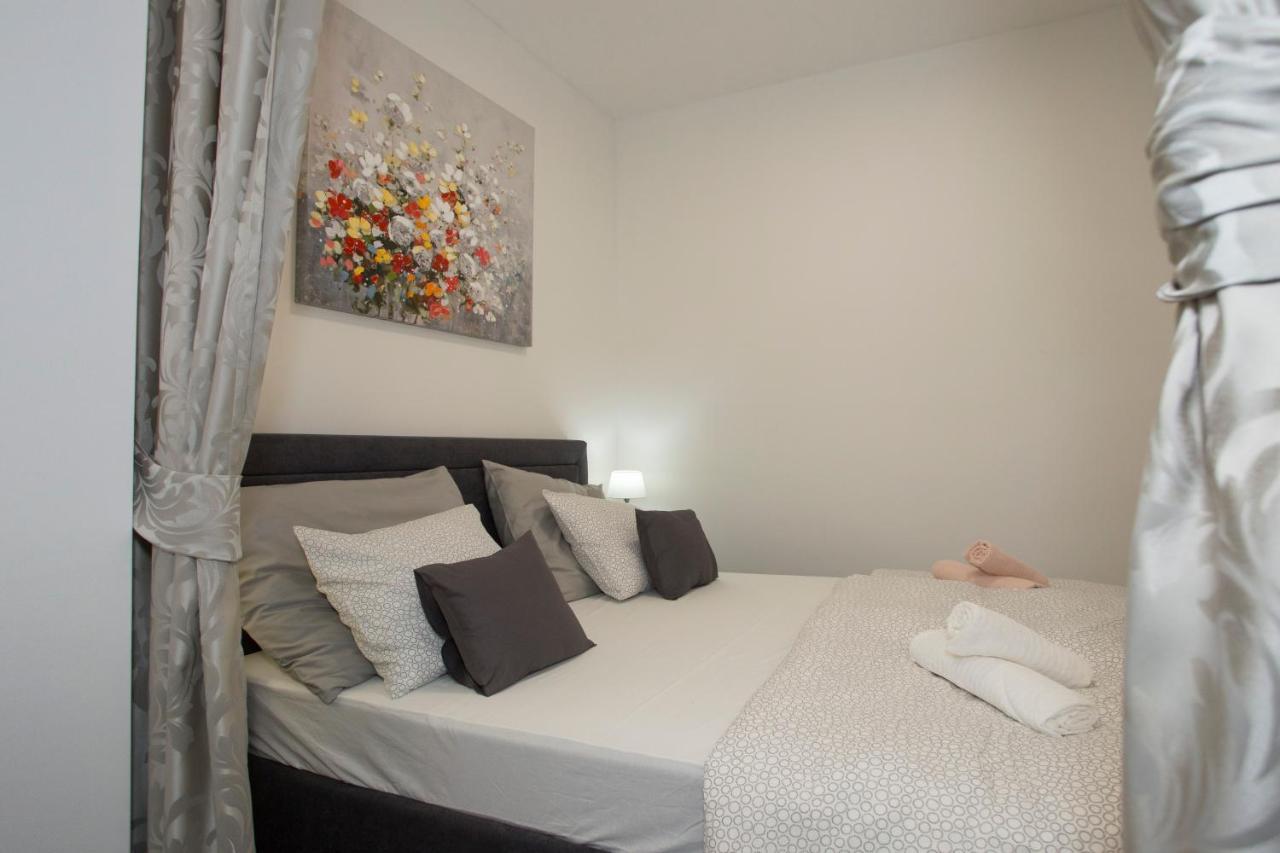 Apartment Klara Спліт Екстер'єр фото